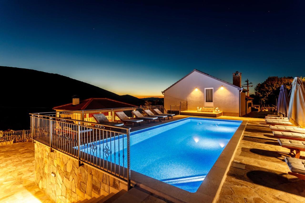 Villa Marija With Heated Pool Trilj Dış mekan fotoğraf